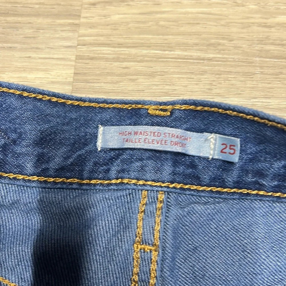 Levi’s high waisted blue denim jean skirt size 25 - Picture 4 of 8